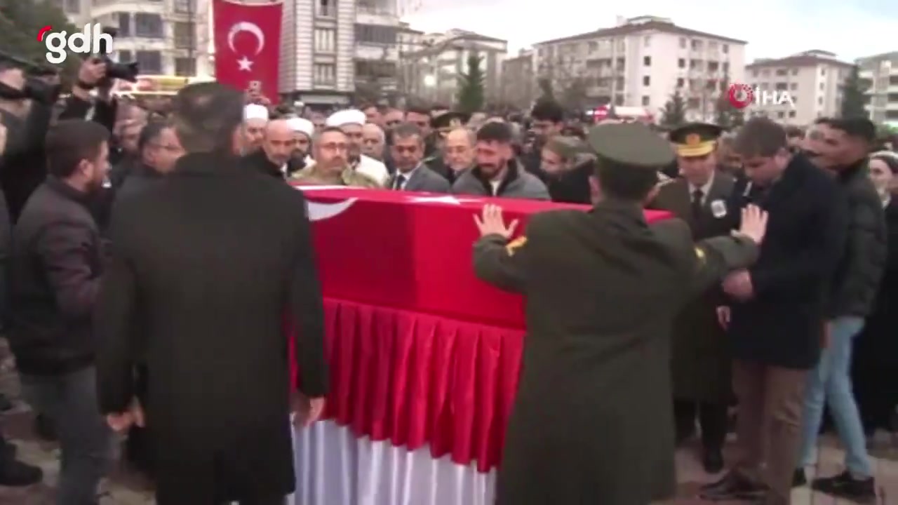 Şehit Kemal Aslan'ın babasından Demirtaş ve Kavala'ya tepki