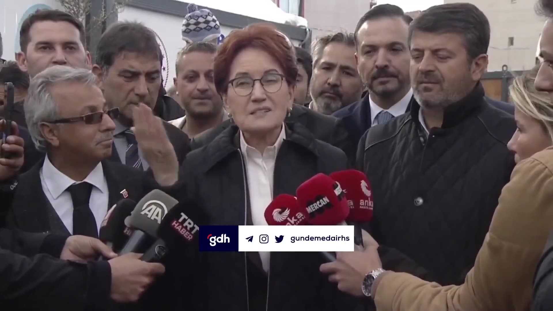 Akşener: "Erdoğan beni tanır, ben buradayım, Silivri soğuk değil."