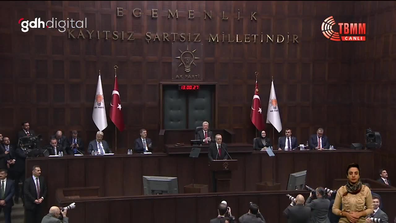 Cumhurbaşkanı Erdoğan: Gençler, başlığım Yeniden İstanbul