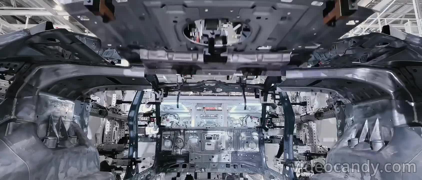 Xiaomi'nin fabrikasında her 76 saniyede bir araç üretiliyor