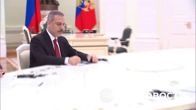 Putin: Türkiye ile ilişkilerden memnunuz, Erdoğan'ın liderliğiyle