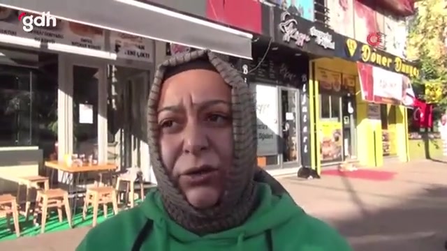 Hendek'te dükkan açmaya giden kadın, köpeklerin saldırısına uğradı