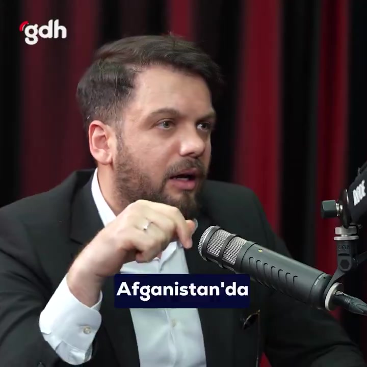 "12 Yıldır Gazetecilik: Taliban ile Röportaj Deneyimim"