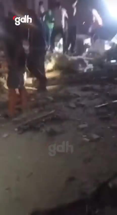 İsrail, Al Ahli Hastanesi Katliamı'na rağmen Gazze'yi bombaladı