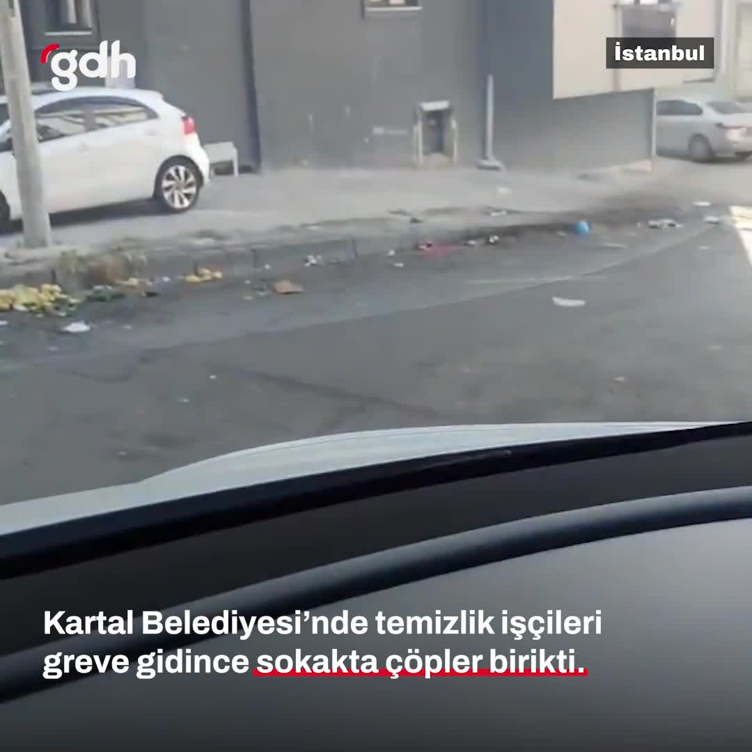 Kartal Belediyesi'nde grev nedeniyle sokaklarda çöpler birikti