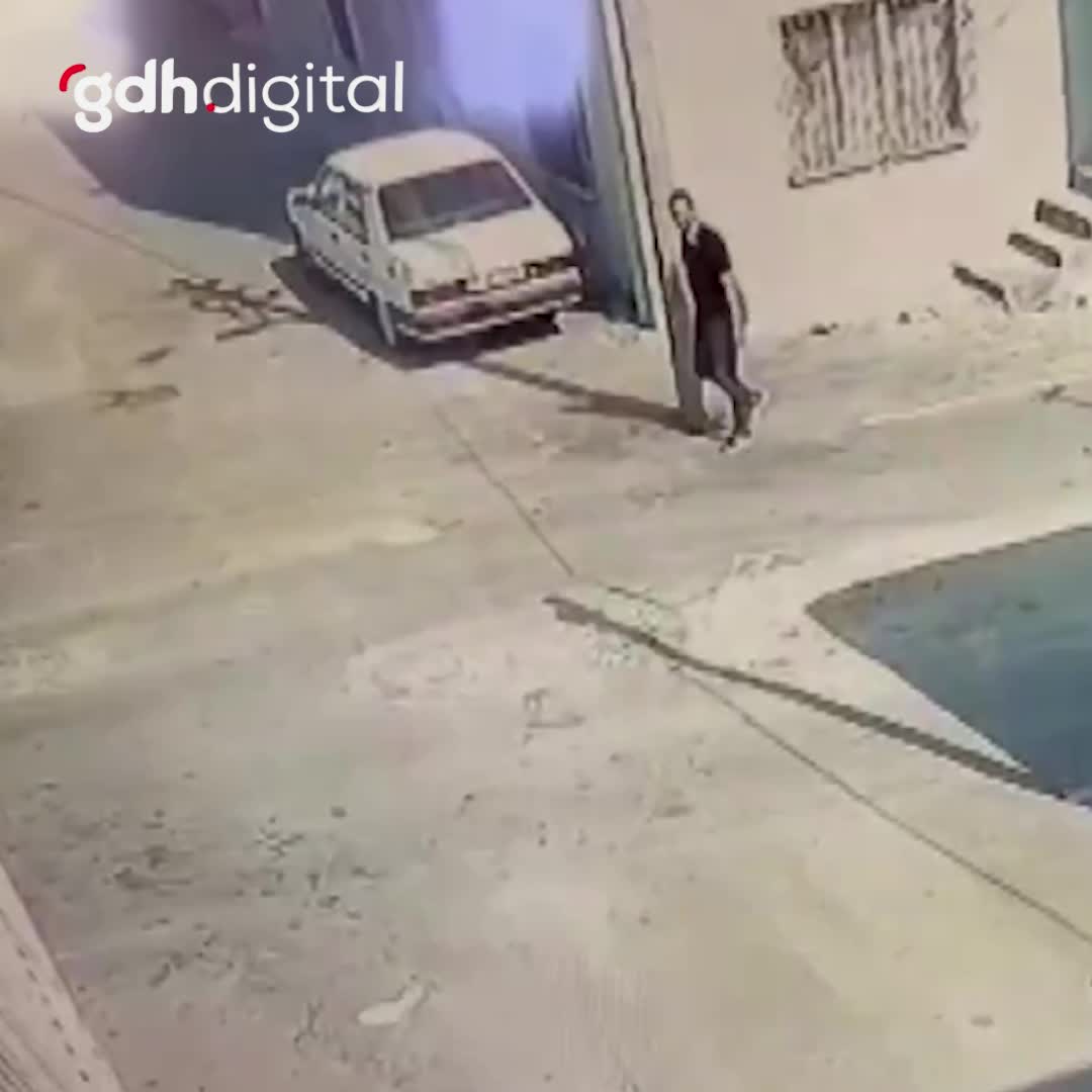 Hatay'da sürücü, köpeği kamyonetin arkasına bağlayıp sürükledi