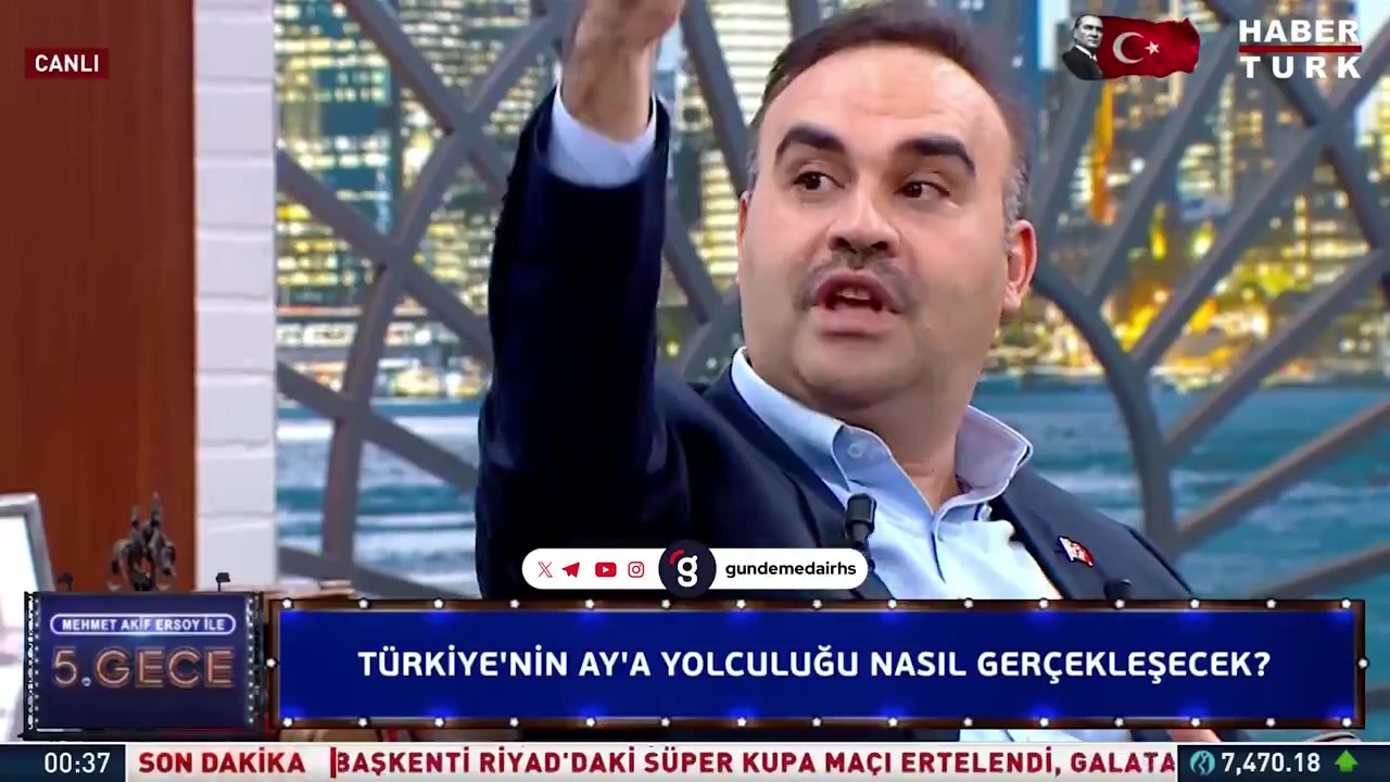 Bakan Kacır, Türkiye'nin Uzay ve Ay Misyonu'nu 5 dakikada anlattı