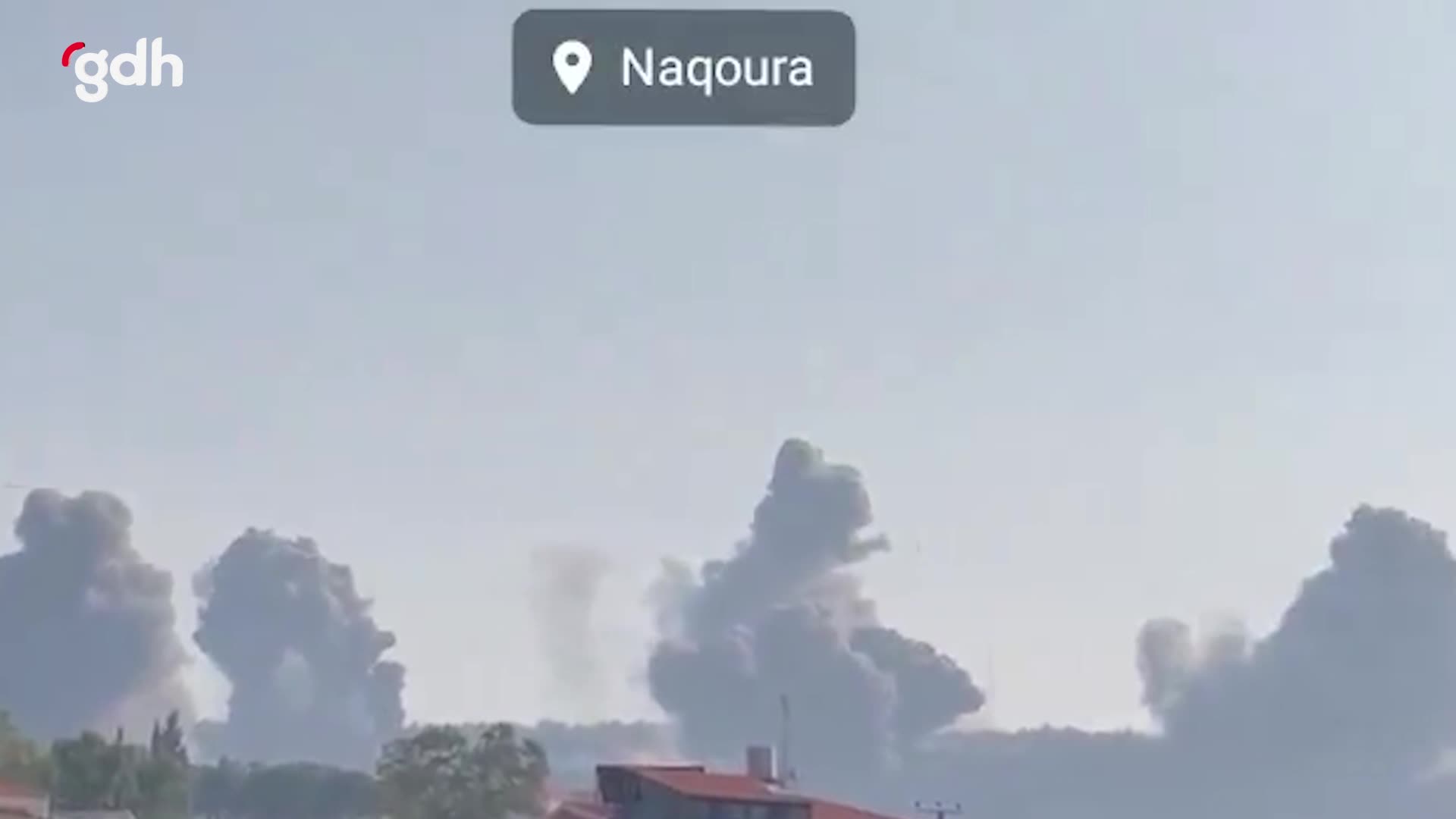 İsrail uçakları Naqoura'ya yoğun hava saldırıları yaptı