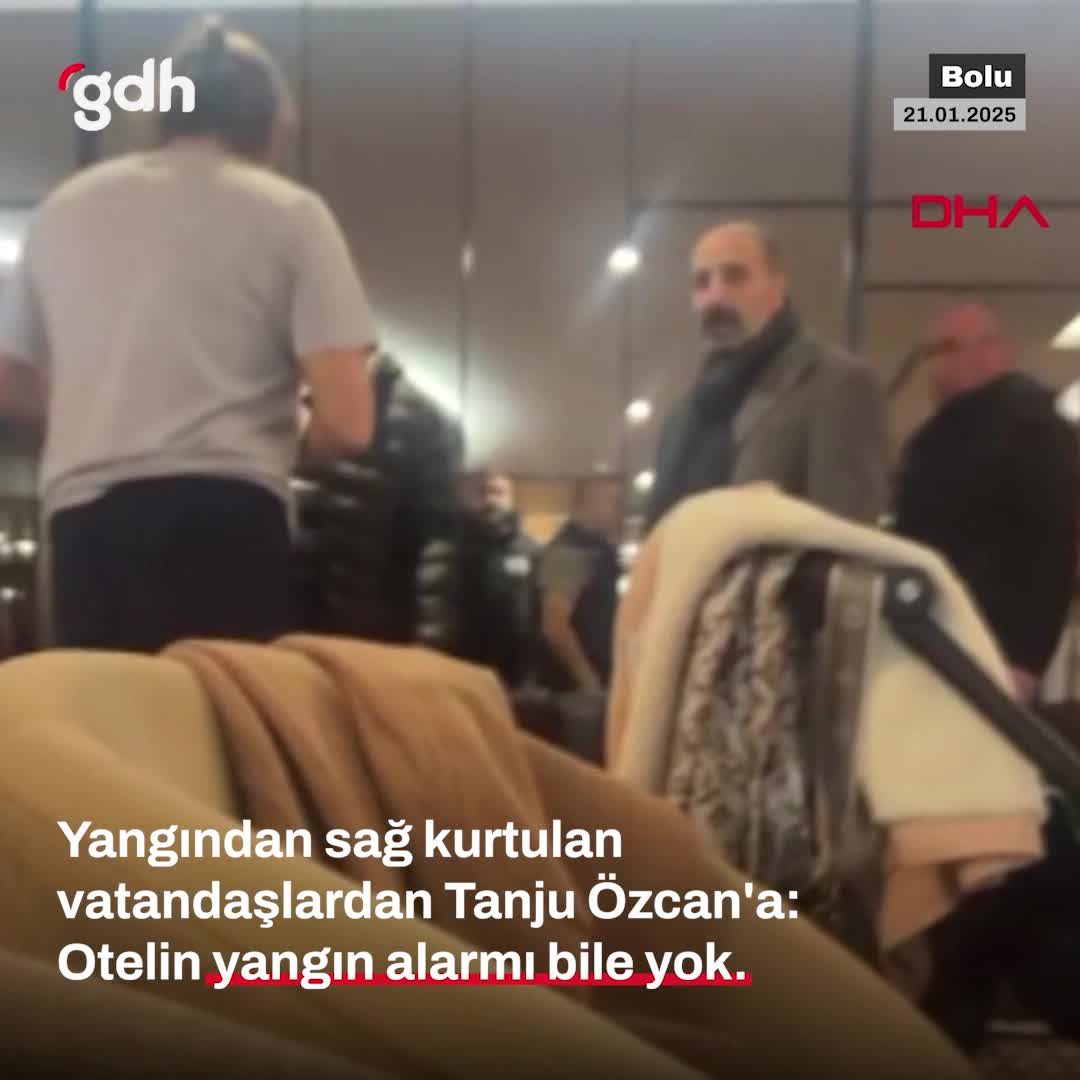 Bolu Belediye Başkanı Özcan, Kartalkaya'daki yangın mağdurlarını ziyaret etti