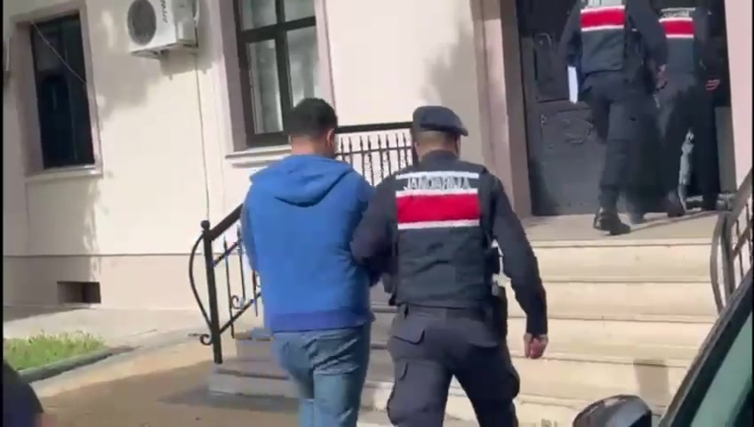 19 ilde Jandarma'nın "SİBERGÖZ-38" operasyonunda 51 şüpheli yakalandı