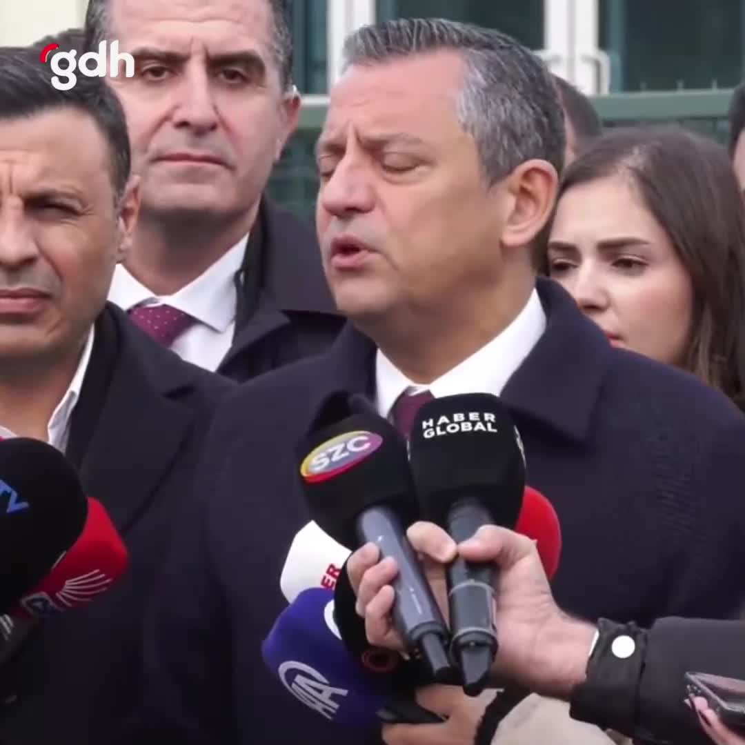 Özgür Özel, Esenyurt'un kayyum başkanını ziyaret etti