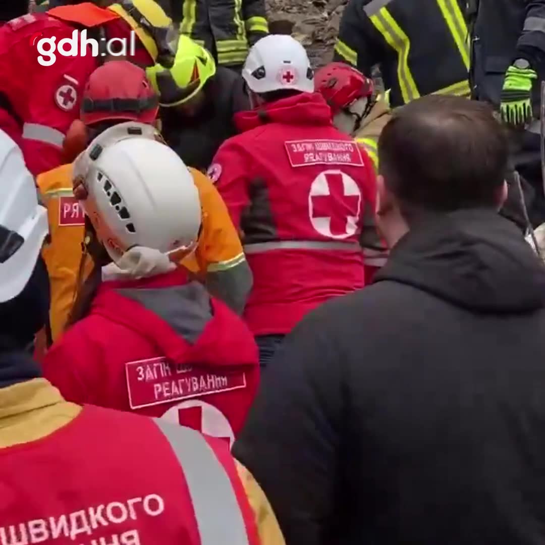 Odessa'daki hava saldırısında 3 aylık bebek enkazdan çıkarıldı