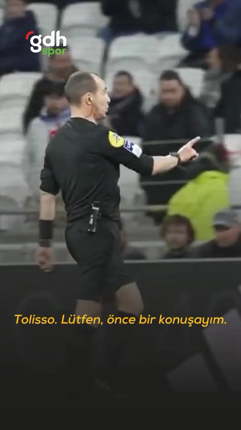 Dünyanın en kibar hakemi Benoit Millot ile tanışın!