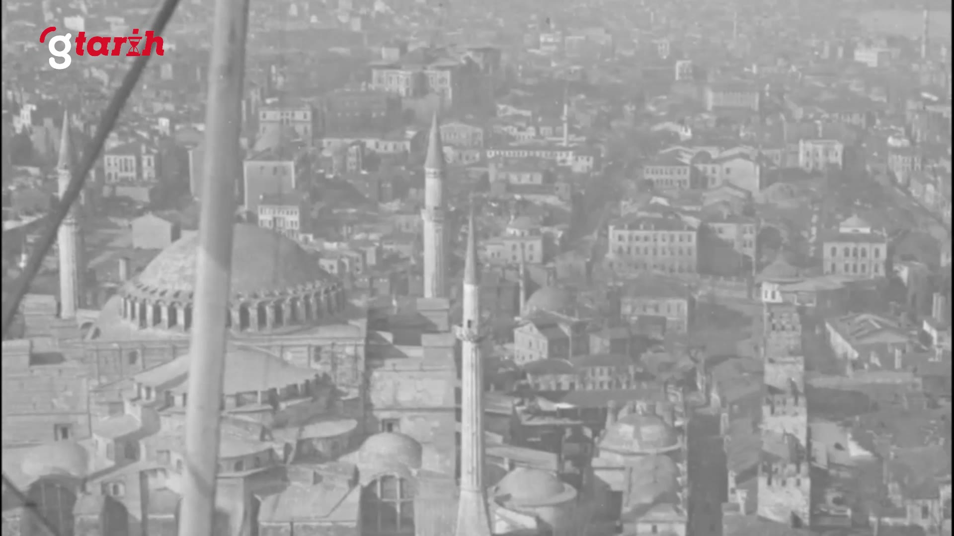 İstanbul'un 1957 havadan çekimi: Yedikule'den Ayasofya'ya