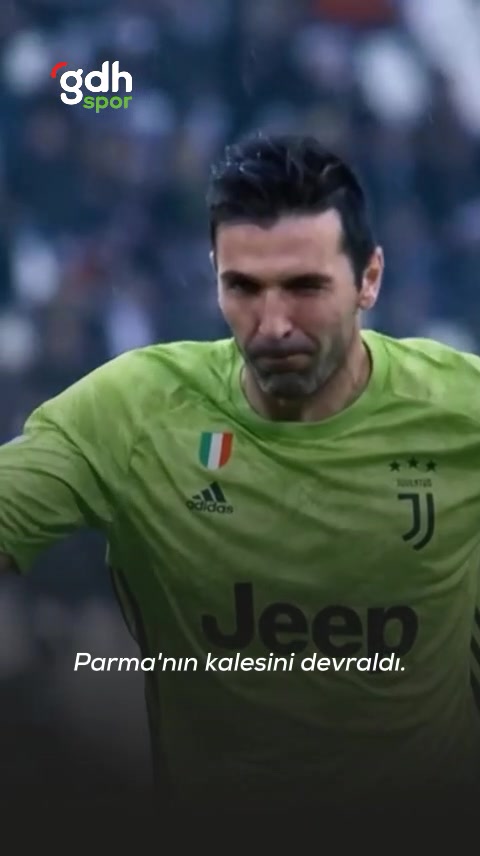 Buffon 45 yaşında Parma kalesini korumaya devam ediyor!