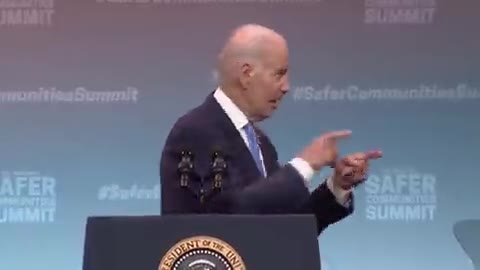 Biden, Güvenli Topluluklar Zirvesi'nde gaf yaptı