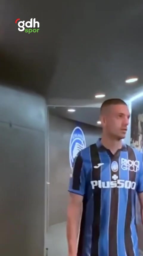 Türk futbolcuların yabancı dil performansları