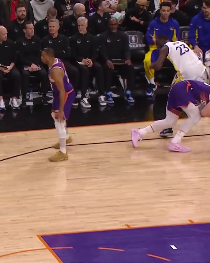 Draymond Green, Suns maçında Nurkić'e yumruk attı