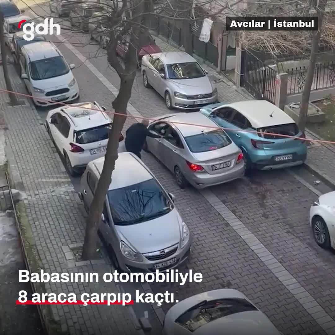 Avcılar'da 17 yaşındaki çocuk, 8 araca çarpıp kaçtı!