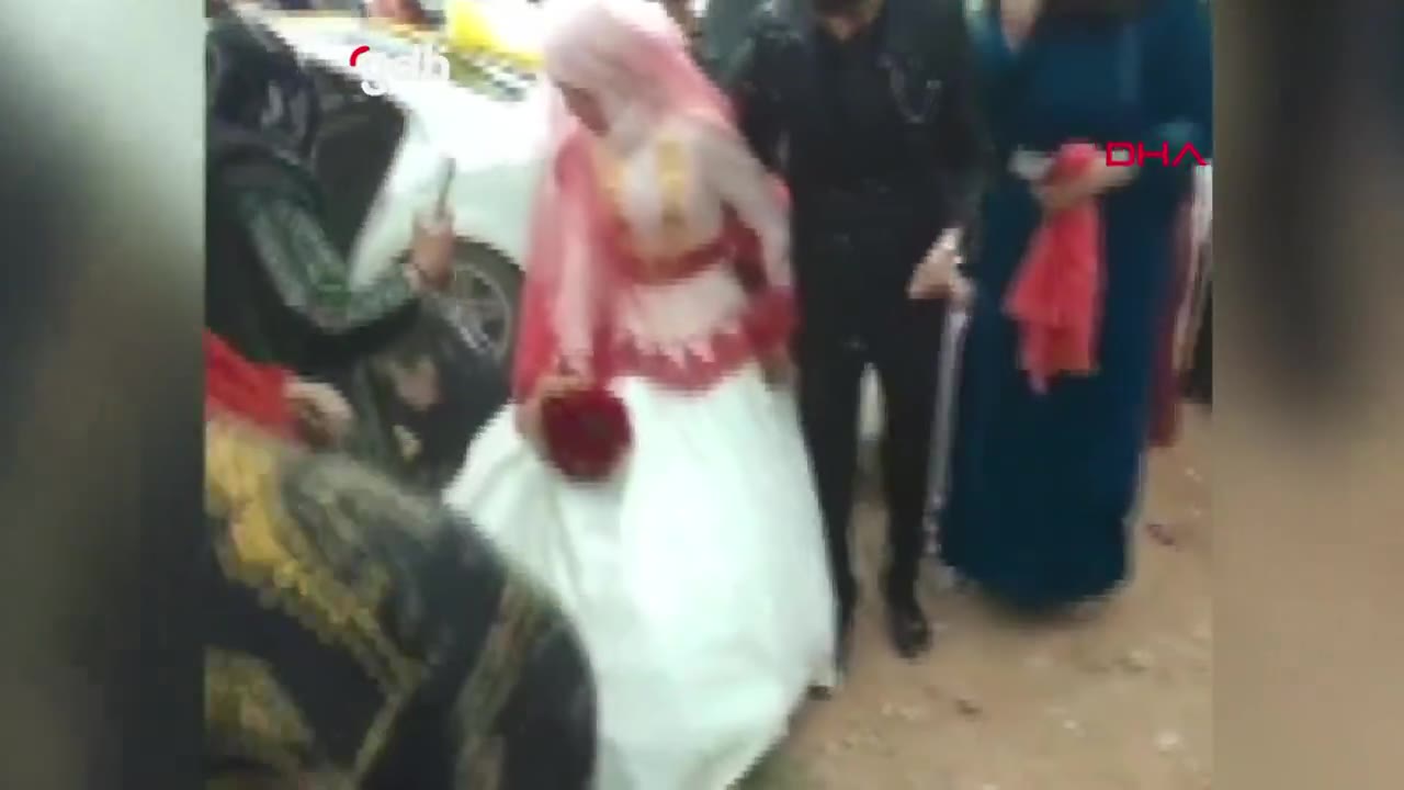 Ceylanpınar'da düğünde açılan ateş sonucu kadın ve bebeği öldü