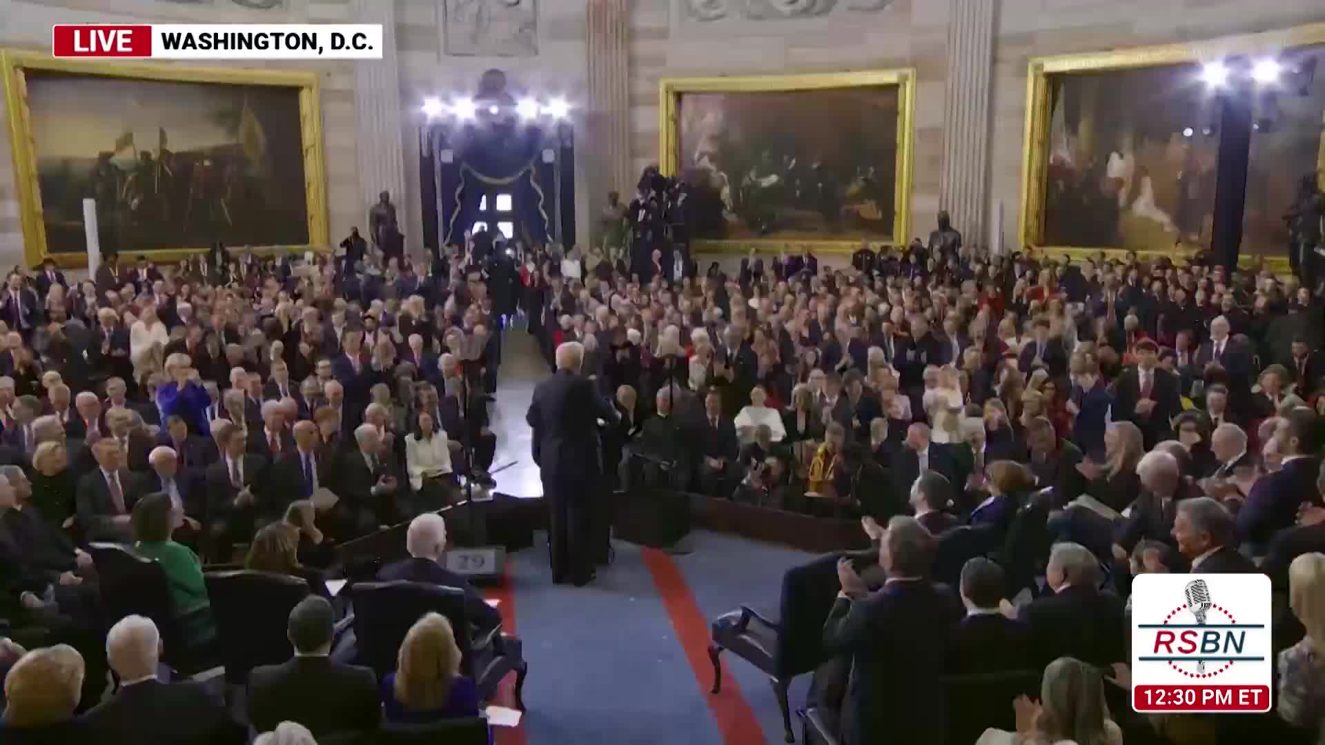 Trump: Meksika Körfezi'ni Amerika Körfezi yapıyoruz!