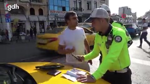 Taksiciye 400 TL'lik ücret için 4 bin 64 TL ceza kesildi