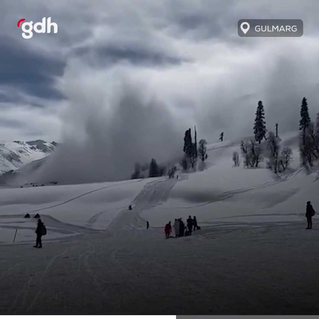Gulmarg'ta çığ düştü: 1 ölü, 1 yaralı