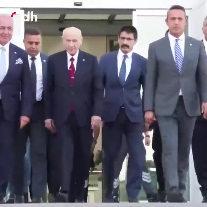 Bahçeli ve Koç, basına kapalı 1 saatlik görüşme yaptı
