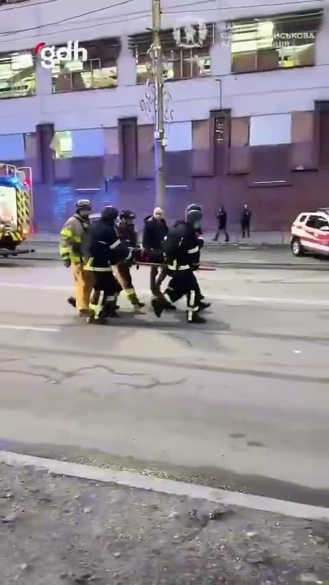 Rusya, Zaporijya'da Motor Sich binasını bombaladı: 30 ölü