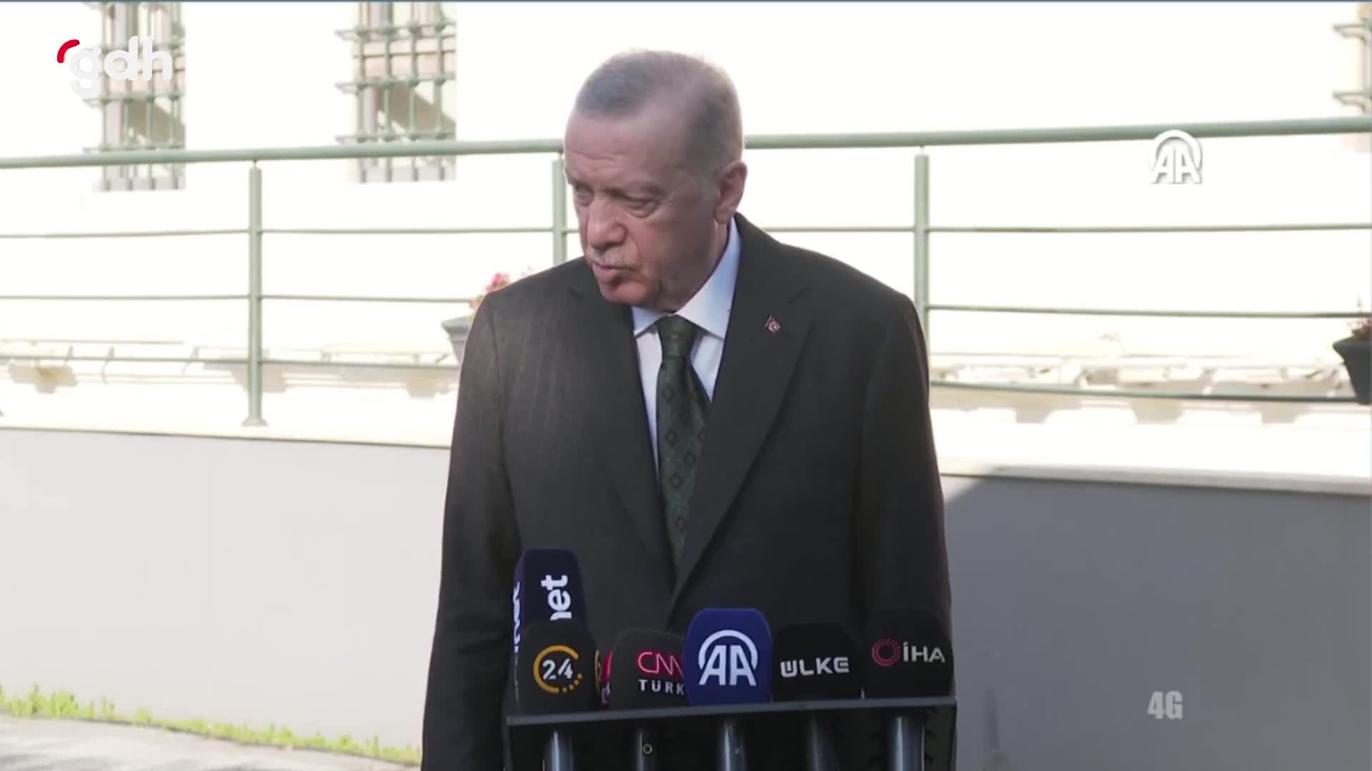 Erdoğan: Lübnan'a yardımlar devam edecek, bölge sıkıntıda