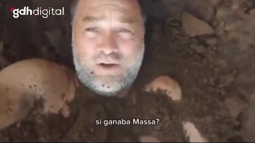 Cacho Barbaro, Milei'nin politikalarını protesto için kendini gömdü