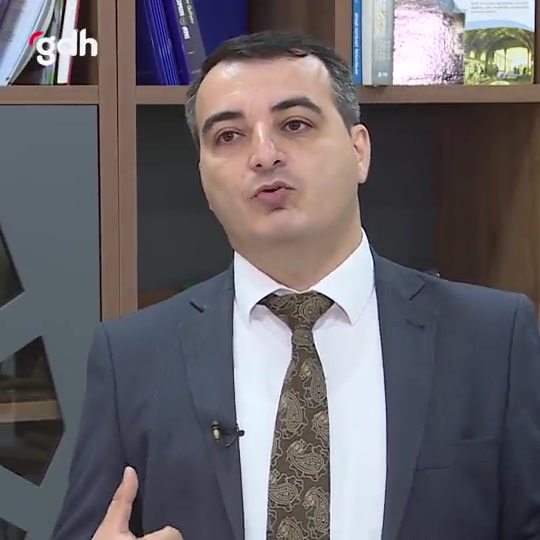 İlyas Hüseynov: Rusya-Azerbaycan ilişkilerindeki gerilim analizi