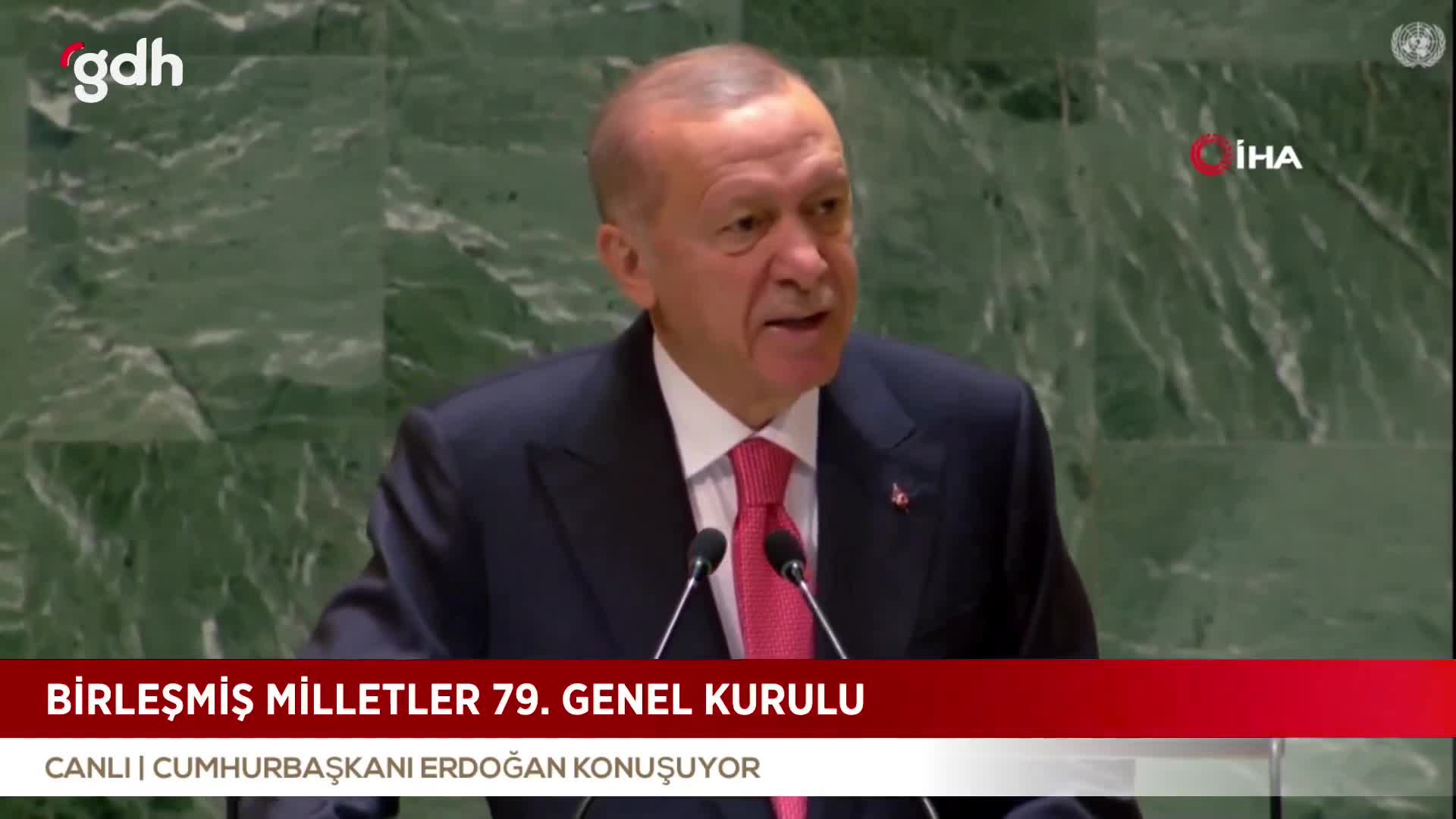 Erdoğan: Olimpiyat açılışı cinsiyetsizleştirme tehdidini sergiledi