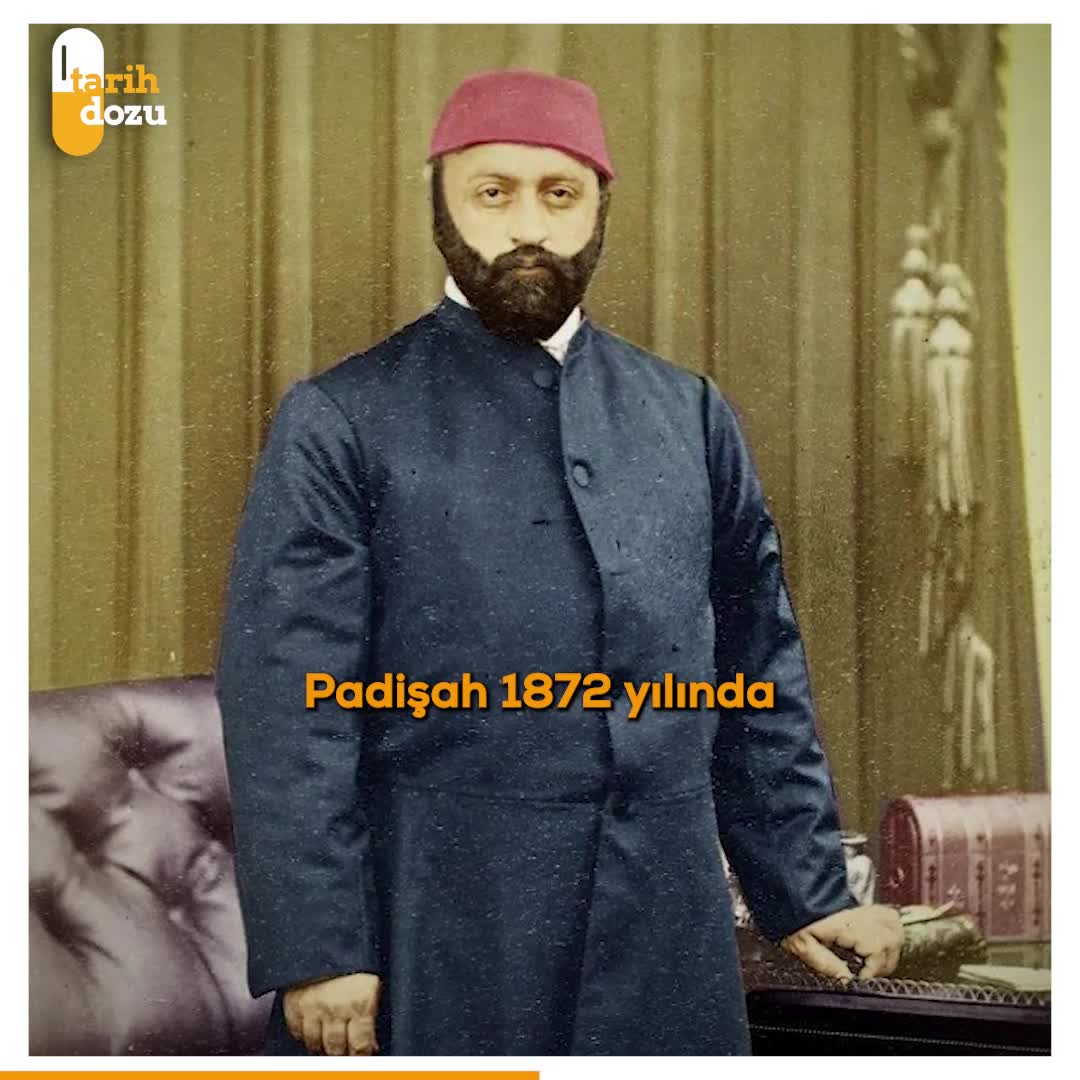 Osmanlı'da hangi padişah heykelini yaptırmıştı?
