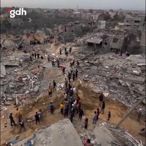 İsrail'in Gazze'deki hava saldırısında 17 sivil öldü