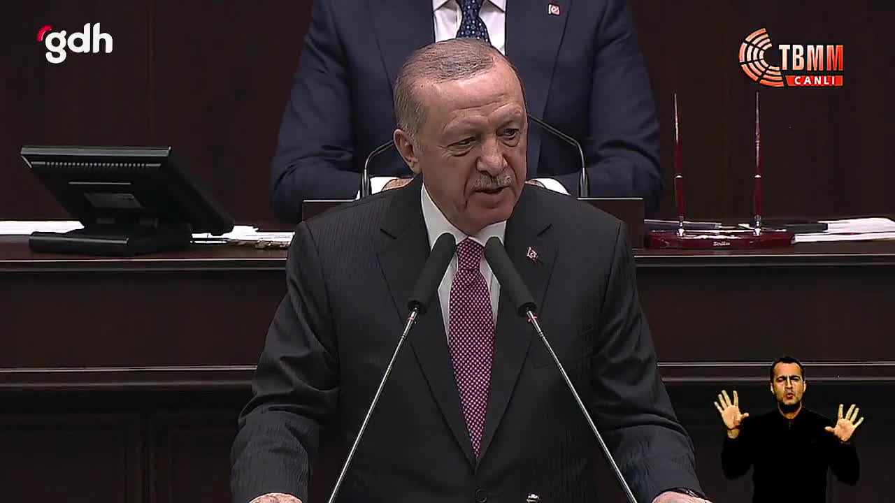 Cumhurbaşkanı Erdoğan: Suriyeli kardeşlerimizi selamlıyorum