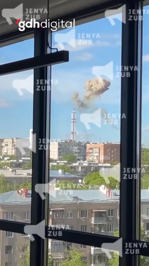 Rus ordusu Harkov'daki TV kulesine saldırdı