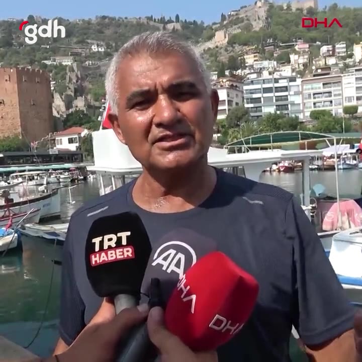 Alanya'da Hüseyin Hanlı, 700 m derinde Ninja Lanternshark yakaladı