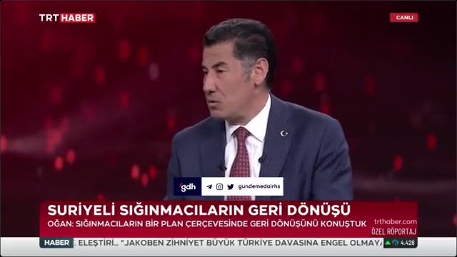 Ali Babacan'ın çeyrek katkısız vekil alması