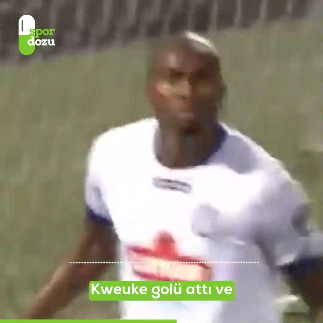 Kweuke'nin penaltısı sonrası Hikmet Karaman tartışması