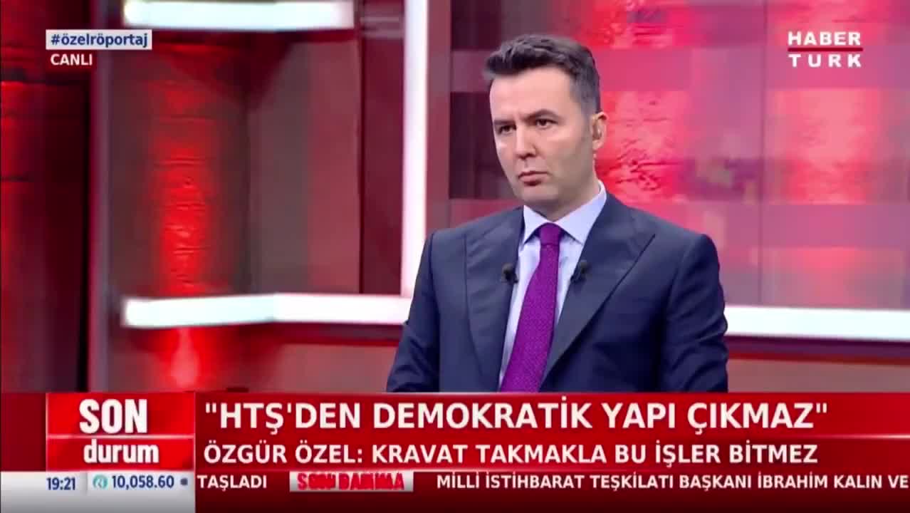 Özgür Özel: PYD yeni Suriye bayrağını kullanacak mı?