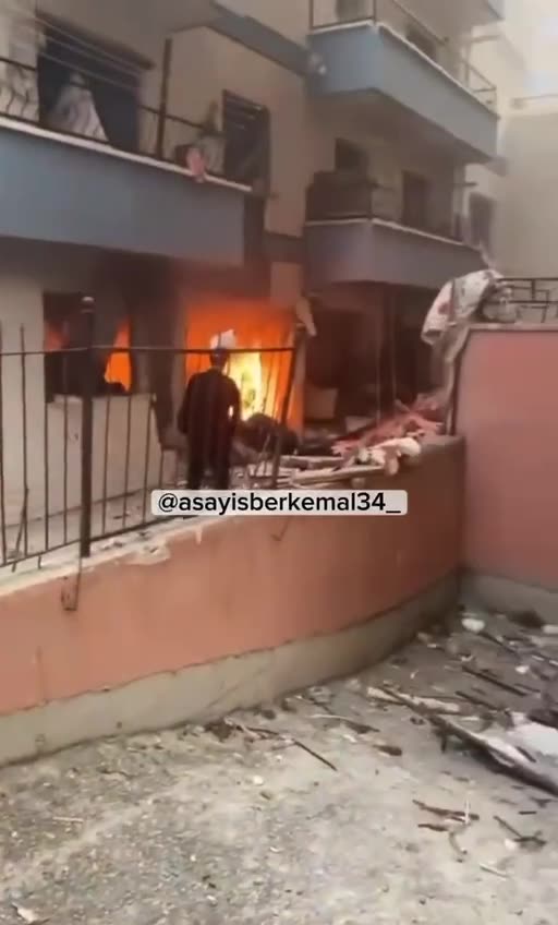 Mamak'ta doğalgaz patlamasının ilk görüntüleri