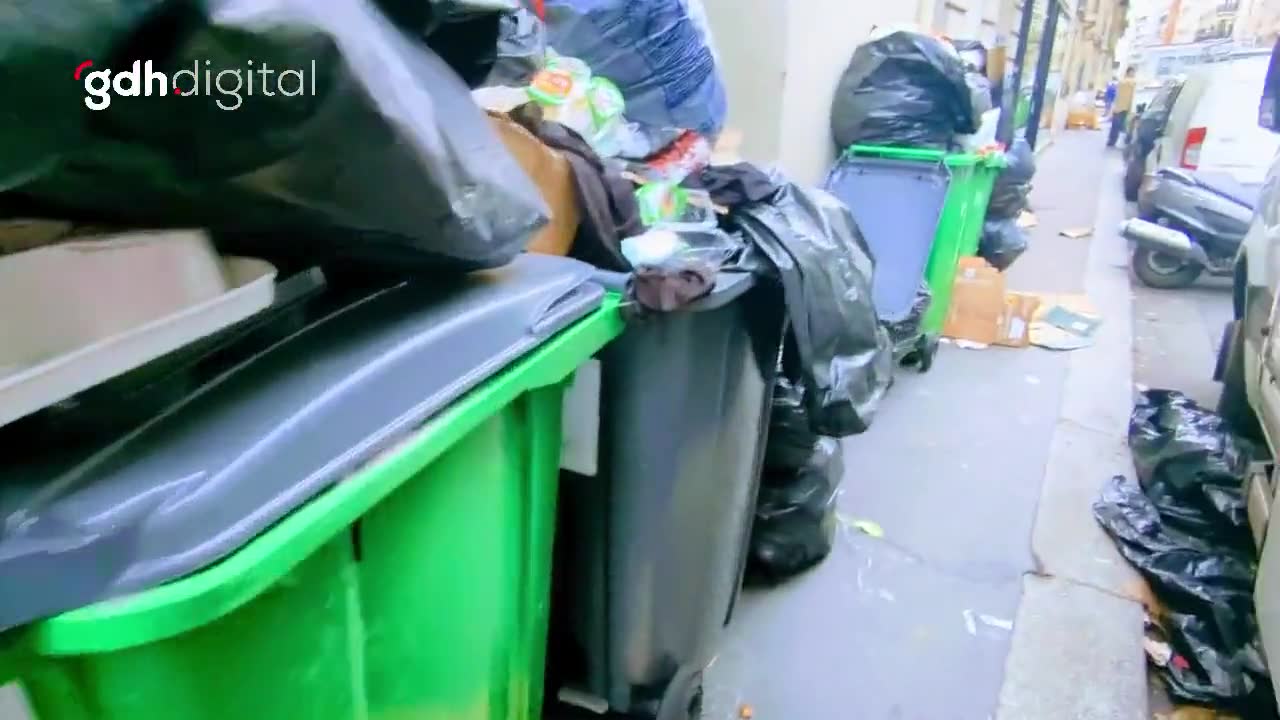 Paris'te temizlik işçilerinin grevi çöplüğe yol açtı