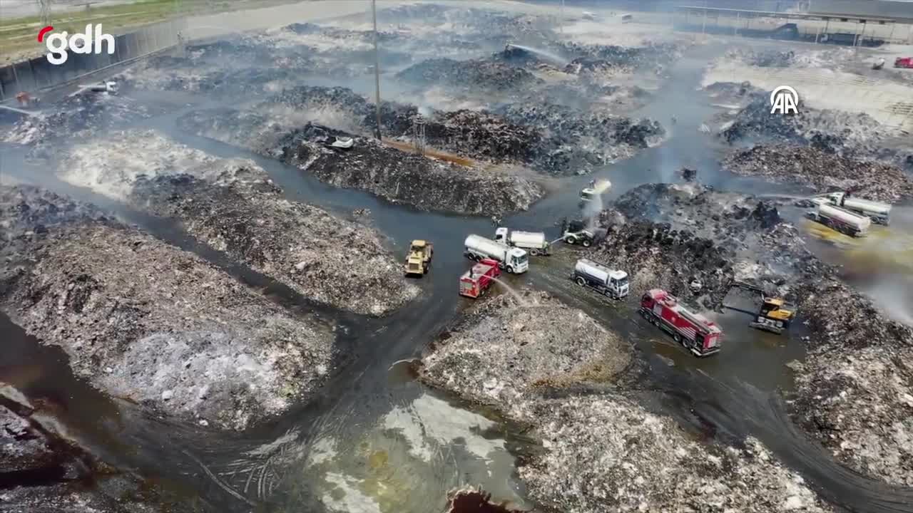 Söke'deki kağıt fabrikasındaki yangın 6. gününde kontrol altına alındı