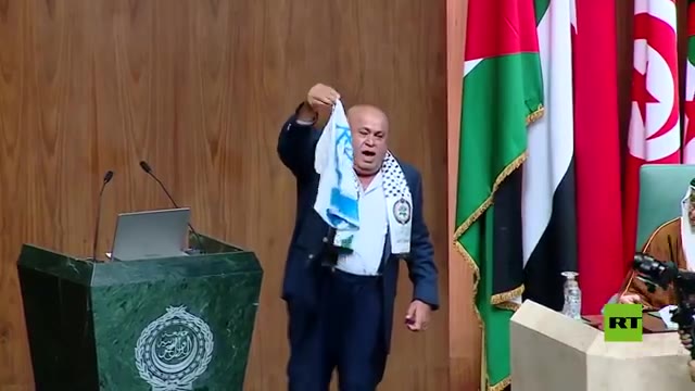 Ürdünlü milletvekili İsrail bayrağını protesto etti