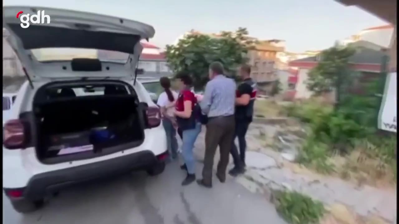 İstanbul'da PKK/KCK'lı 2 terörist yakalandı