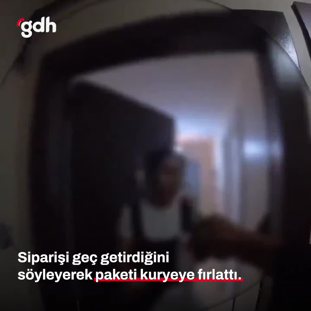 Geç gelen yemek siparişi, kişi tarafından kuryeye fırlatıldı