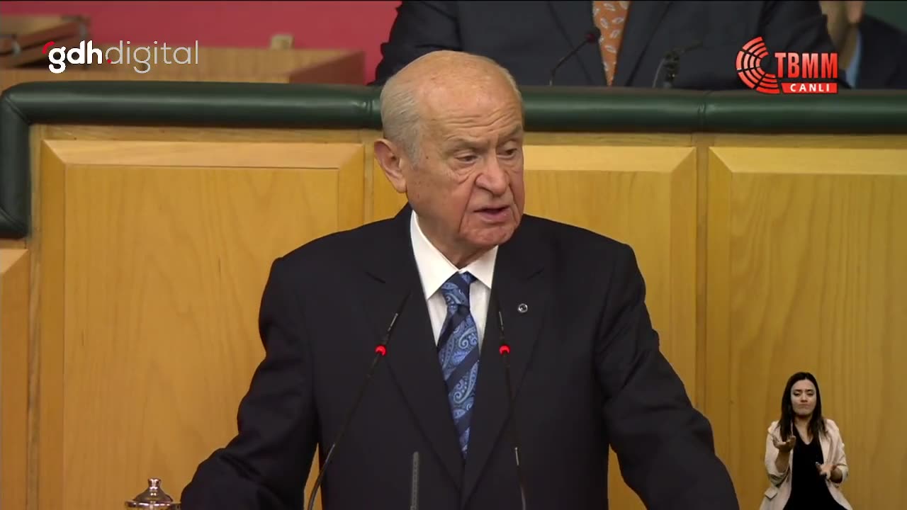 Devlet Bahçeli: 

Tiktok rezaleti salgın gibi yayılmaktadır