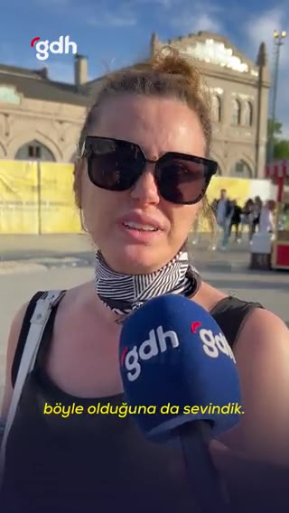 İstanbul Kadıköy'de vatandaş: Kılıçdaroğlu seçimi kazandı!