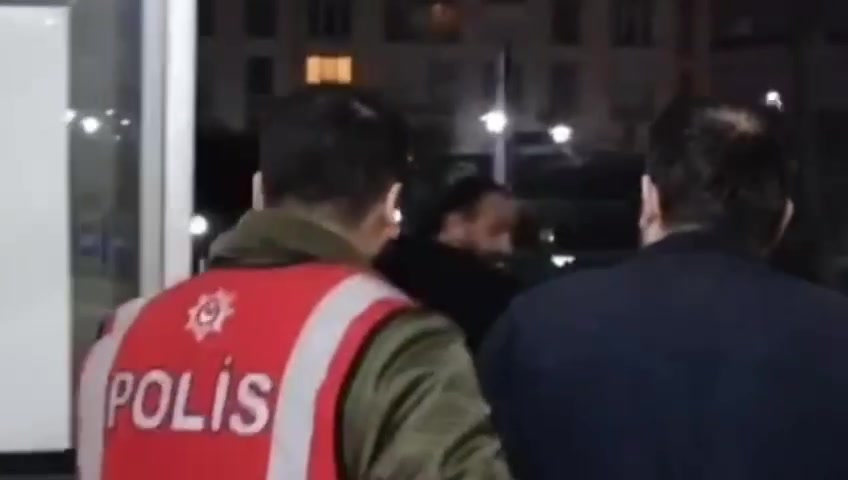 "İstanbul'da MAHZEN-14 Operasyonu: 50 Şüpheli Yakalandı"
